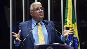 Campanha de Zema confirma Girão como vice na disputa ao Planalto