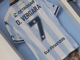 ¡Racing vs. Barracas! ¿Quién se lleva los puntos? ¡Última hora! - Imagen ilustrativa del artículo