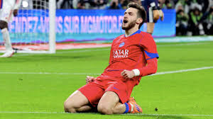 Scénario fou Paris et défaite amère pour l'OL