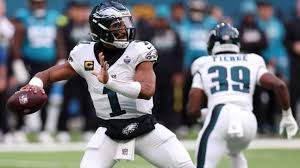 Sources: Eagles' Jalen Hurts, out indefinitely with blood clot, not planned for IR