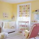 Chambre bebe fille rose jaune