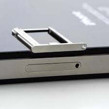 Résultat de recherche d'images pour "iphone 4 sim card slot"
