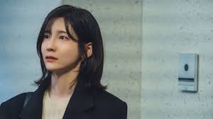 '내일도' 박지현, 이별 후 서인국 집 찾았다…애틋한 포옹 포착