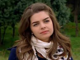 Résultat de recherche d'images pour "pelin karahan"