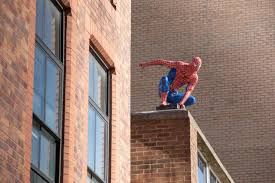 Que reflexão o filme do Homem-Aranha traz aos fiéis?