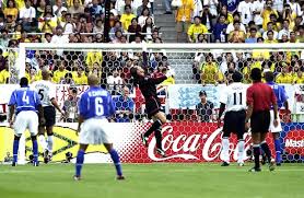 🌎 World Cup Moments: Ronaldinho's outrageous lob against England