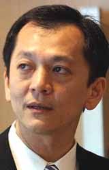 Chong Kwee Siong expects default rates to stay benign. - p6-chong