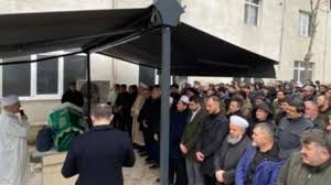 Kübra Karaarslan'ın babası kimdir, imam mı?