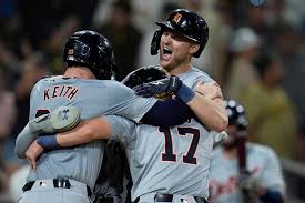 Tigers' Meadows hits dramatic grand slam in ninth inning to stun Padres