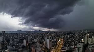Alerta vermelho: chuva acima de 100 mm coloca regiões em risco a partir desta segunda (19)