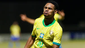 City lidera 'guerra' na Premier League por joia de R$ 625 milhões do Palmeiras e tenta acelerar negócio