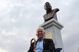 یک رسانه: تندیس استاد حسن باشت‌باوی، پدر بوکس ایران که در پارکی در شهرستان گچساران نصب شده بود، ناپدید...