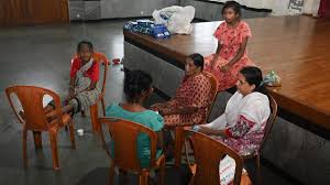 We could not get a wink of sleep on Saturday night due to mosquitoes, says woman at town hall relief centre in Mangaluru