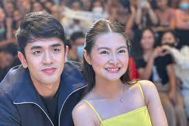 What a power duo ✨ #MagingSinoKaMan, we definitely felt all the love for Barbie Forteza and David Licauco 🥰 Continue watching #BarDa in #MagingSinoKaManGMA — a few more twists are definitely in