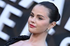 selena gomez Picture