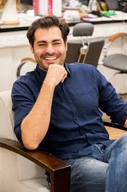 Thiago Lacerda fala sobre rótulo de galã, paternidade e volta às novelas: 'me sinto em casa' | Cultura | O Liberal