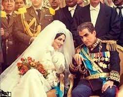 ساغر عزیزی کیست