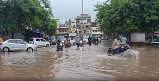 भारत मौसम विज्ञान विभाग ने देश के कई राज्यों के लिए रेड अलर्ट जारी किया