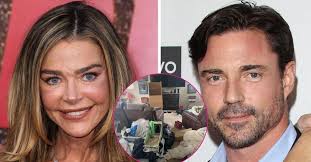 OK Magazine - News update