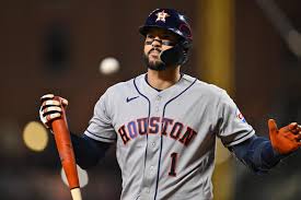 Carlos Correa Believed To Have Suffered Significant Left Ankle Injury