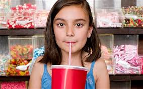 End of the &#39;supersize&#39; soda as New York mayor announces large fizzy drinks ban - su_2235911b
