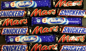 Cleaner stunned to find 35-year-old Mars bar in hoarder’s home proving shrinkflation is real — Yahoo