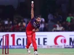 RCBs Bhuvneshwar Kumar four wickets away from IPL milestone