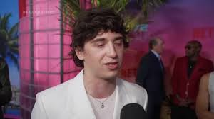 Marcello Hernández on working with fellow 'SNL' actors on new film