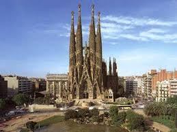 Готическое строение в Барселоне