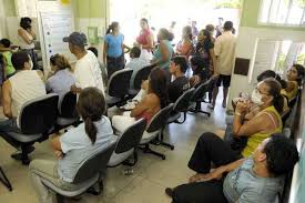Resultado de imagem para imagem recepção hospital público