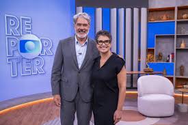Após deixar JN, William Bonner faz 1ª gravação do Globo Repórter com Sandra Annenberg; veja foto