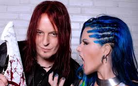 Jorge Fretes of Spain&#39;s GoetiaMedia.com recently conducted an interview with vocalist Alissa White-Gluz and guitarist Michael Amott of Swedish / American ... - alissamichaelarchenemy_638