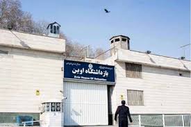 رویترز: نفتکش الگایا به سمت بندری در عمان در حال یدک‌کش شدن است