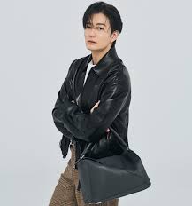 UOMO - News update