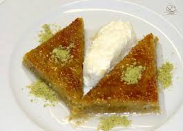 Image result for ‫شیرینی باقلوا‬‎