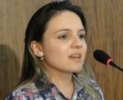 A Frente Progressista – composta pelo PPS, PV e PDT – vai homologar na próxima terça-feira, 26, a candidatura da fisioterapeuta Franciele Lopes (PPS) à ... - franciele-pps-250x205