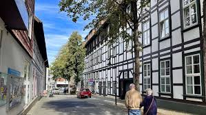Northeim: Wohnen in alten Läden und Krimilesung mit Klaus-Peter Wolf - Imagen principal del artículo