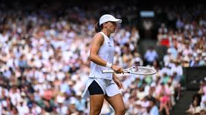Iga Swiatek, Elena Rybakina upset in Wimbledon third round