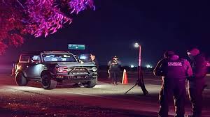 Reportan que el hombre hallado muerto en una camioneta en Culiacán, Sinaloa, sería sobrino del Mayo Zambada