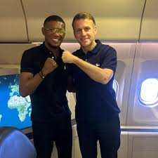 Macron à l'Île Maurice : Boxe, Sécurité et Nouvelle Diplomatie!