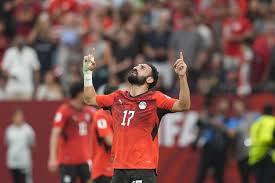 قدم.. مصر تتصدر مجموعتها في كأس العالم بثلاثية أمام نيوزيلندا