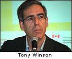 Pour rendre plus accessible l&#39;offre d&#39;aliments sains, Tony Winson propose d&#39;imposer une taxe sur la malbouffe et les produits riches en calories, ... - 2006022434-2