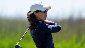 Beck fires career-low 63, leads by 1 shot at ShopRite LPGA
