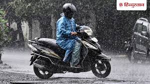 17 राज्यों में बारिश का अलर्ट, 50 KM की रफ्तार से तूफान भी; बिहार-UP का क्या हाल