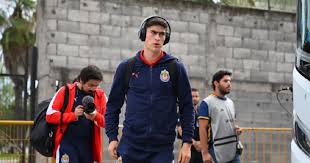 Armando González y su gran momento con el hijo de André-Pierre Gignac; se tomaron una foto