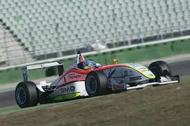 Dennis Lind - Performance Racing: Deutscher Formel-3-Cup 2011 ...