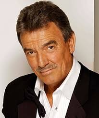 J&#39;attaque avec la famille Newman, voici Victor Newman qui a été joué par un seul acteur, Eric Braeden, sa voix française est Hervé Bellon. - ebraeden