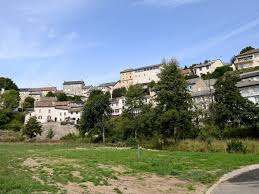 Chambon-sur-Lignon : 4 Millions € Gaspillés ? Le Scandale du Banc Refait !