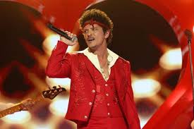 Bruno Mars Charts His First Worldwide No. 1 Entirely On His Own