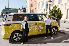 Amanda Lind och Daniel Helldén på valturné: Sverige vinner på grön politik